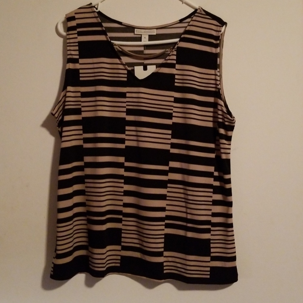 Tan and black with built in gold necklace tank